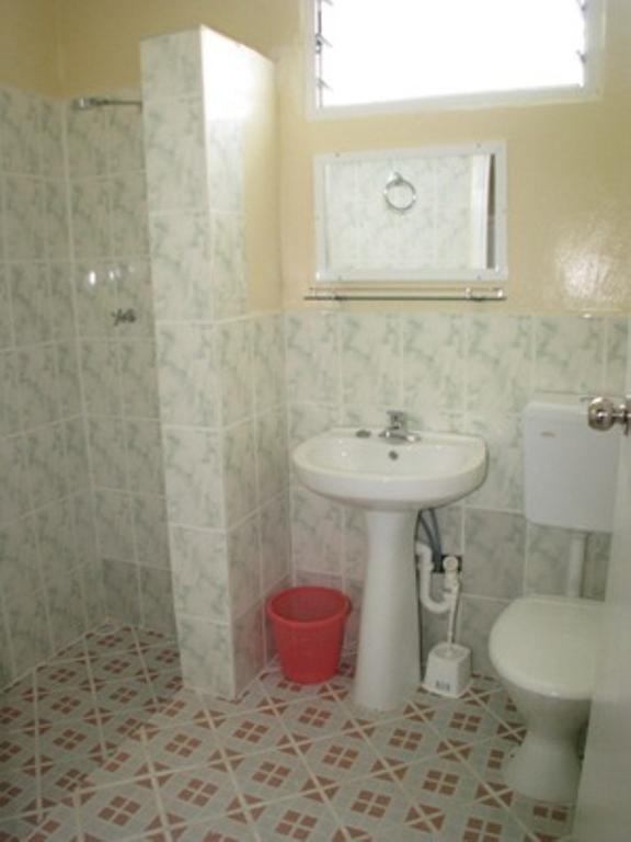 Red Mansion Comfort Inn Honiara Quarto foto
